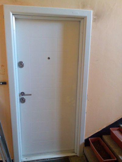 Престиж 1 151 бял лак от Мегадоор                                                                                                                                                                                                                               - Десант - Велико Търново, Плевен, Ловеч, Троян, Луковит, Кнежа, Белене, Свищов